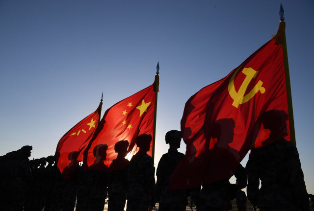 训练基地,参加庆祝中国人民解放军建军90周年阅兵的受阅部队整装待发