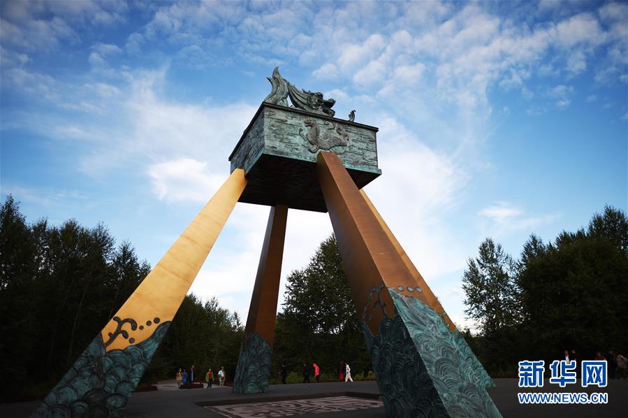 （社会）（3）夏日到北极村来“找北”