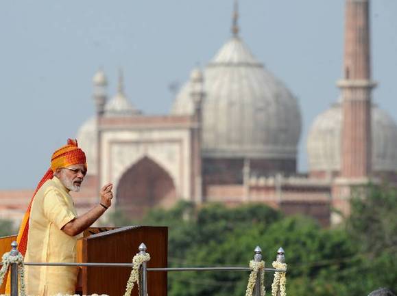  ▲8月15日，在印度首都新德里，印度总理莫迪在独立日庆祝活动上讲话。 图/新华社
