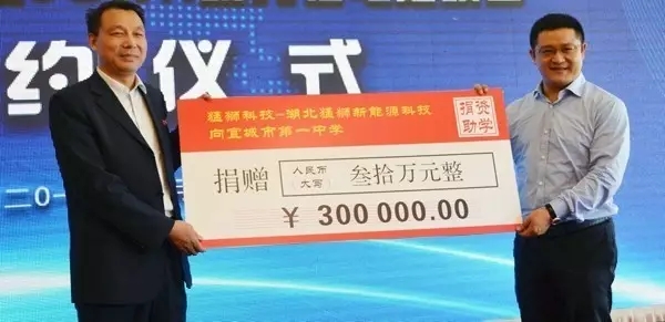 1505096792502012565.jpg 2.webp.jpg