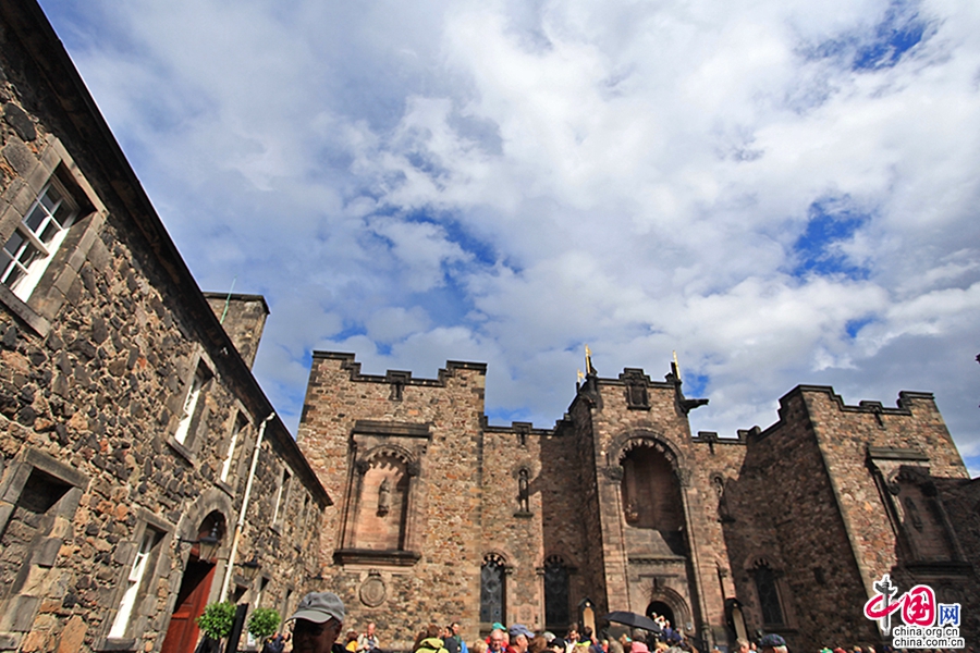 爱丁堡城堡于12世纪时成为皇室堡垒