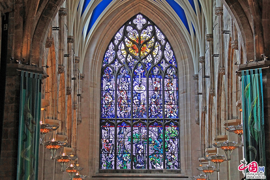 爱丁堡圣吉尔斯大教堂玻璃花窗