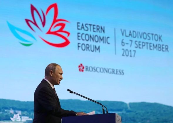 ▲9月7日，俄罗斯总统普京在东方经济论坛全体会议上表示，发展远东地区是提高俄罗斯竞争力战略最重要的部分之一。
