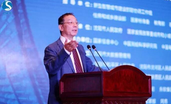 中國城市和小城鎮改革發展中心理事長、首席經濟學家李鐵出席中國智慧城市（國際）創新大會