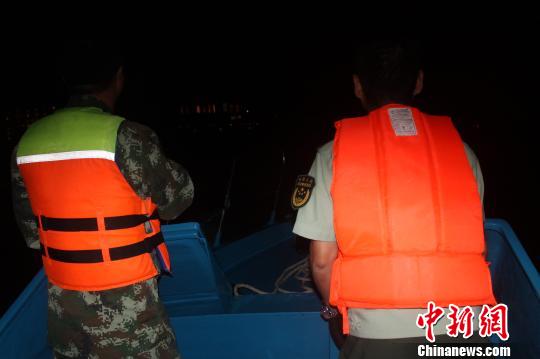 广东惠州一避风船只海上迷航两人失联后获救