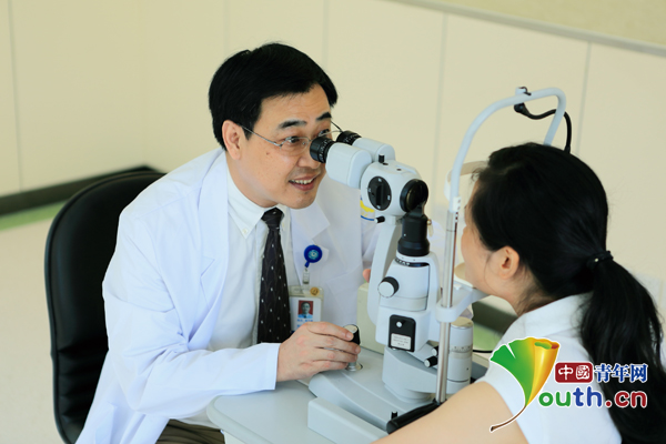 仁心医者姚玉峰：不忘初心　追随光明与希望