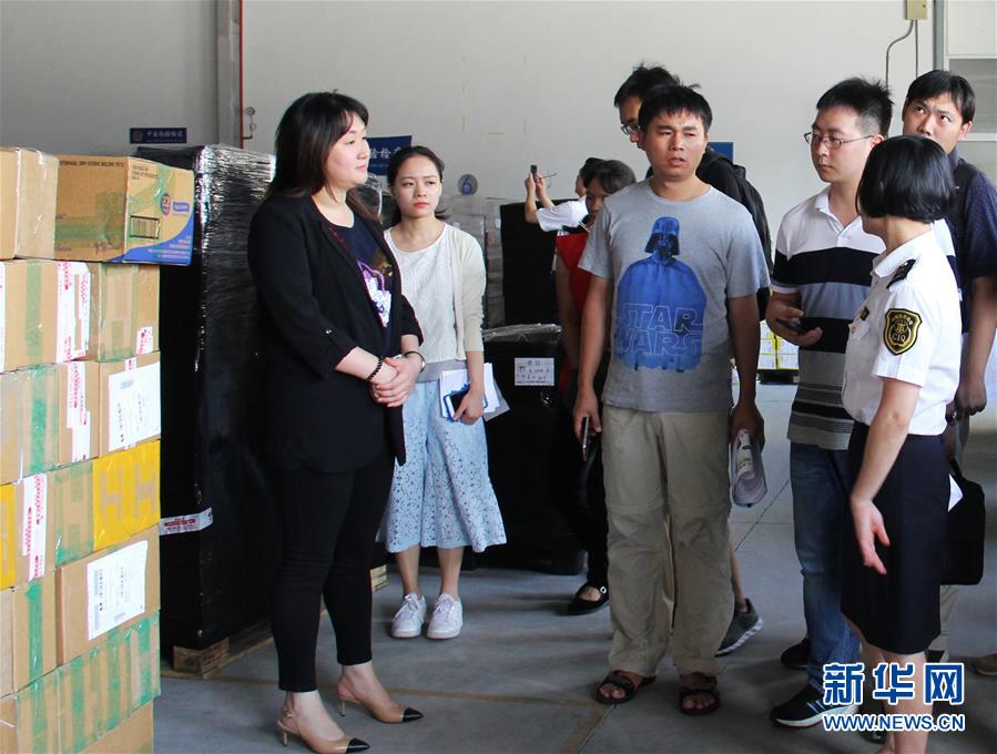 （十九大时光·图文互动）（6）人民的期待　百姓的梦想——来自基层蹲点现场的报道 