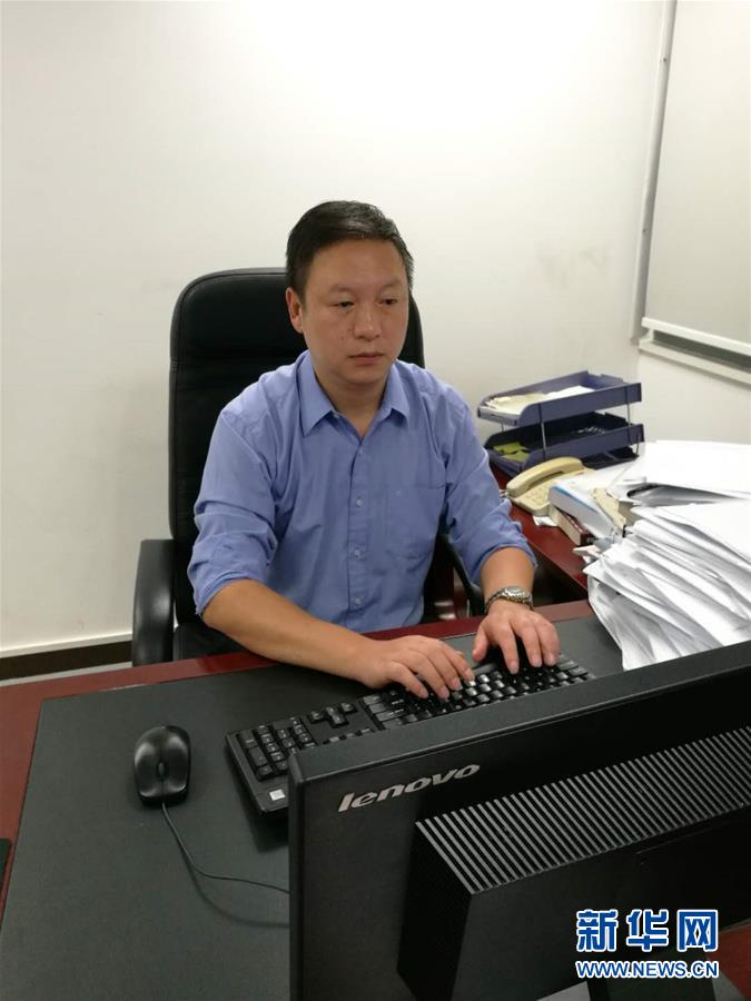 (十九大时光·图文互动)(9)人民的期待 百姓的梦想——来自基层蹲点现场的报道