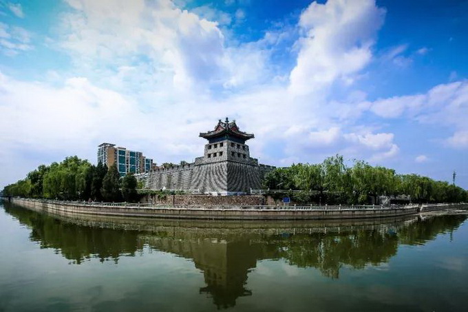左安门角楼复建后获重生 “老北京”图书馆开馆