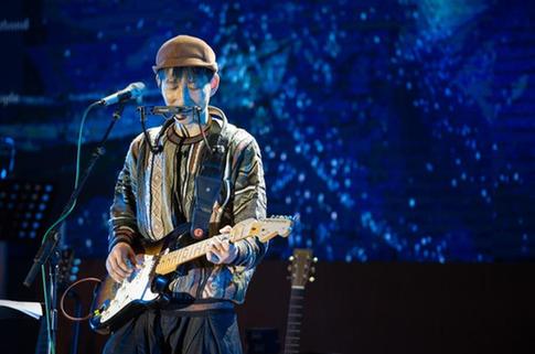 万晓利举行新专辑发布会,民谣圈好友齐集助阵