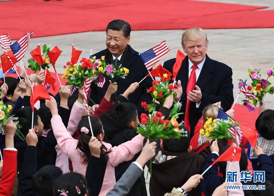 11月9日，國家主席習近平在北京人民大會堂東門外廣場舉行歡迎儀式，歡迎美利堅合眾國總統唐納德·特朗普對中國進行國事訪問。