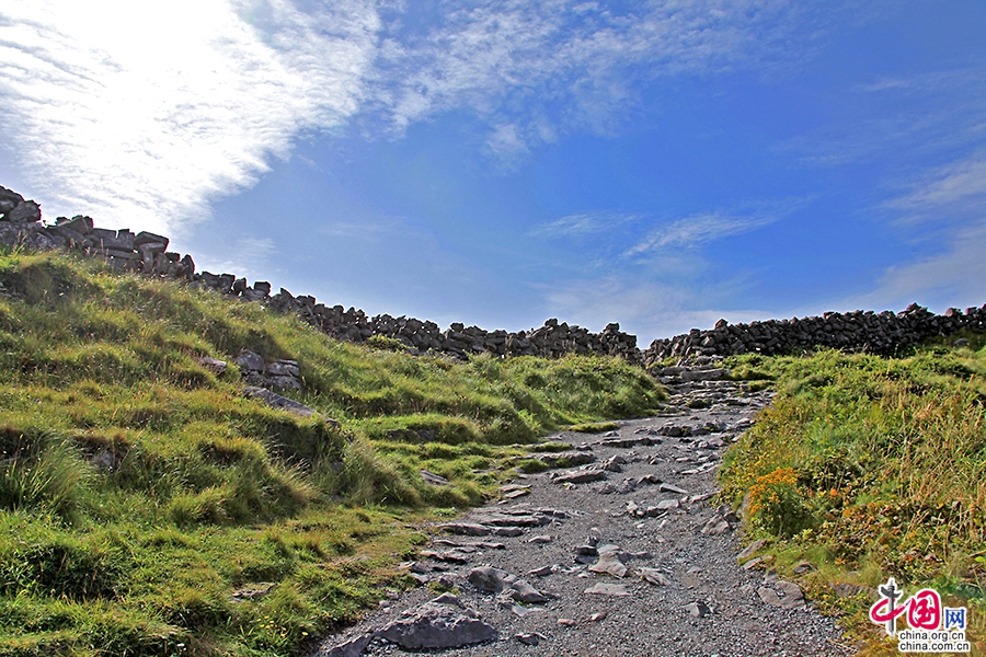 安格斯堡石头墙高约6米