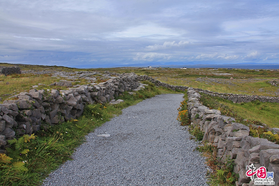 通往安格斯堡的小径