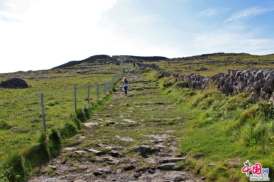 通往安格斯堡的小径