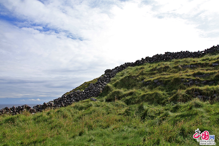 安格斯堡的石墙