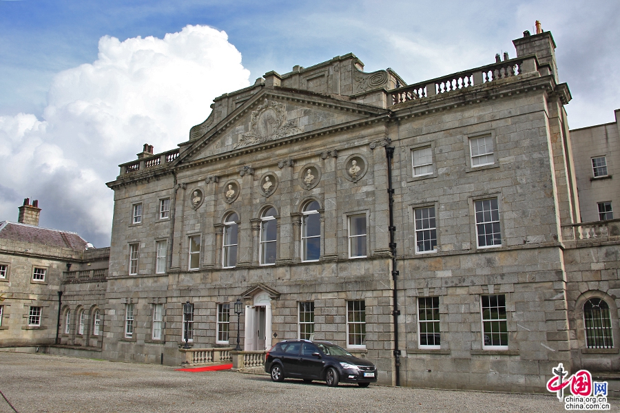 宝尔势格庄园主建筑