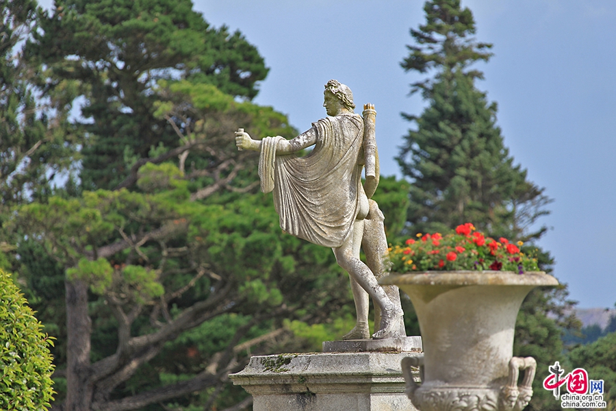 宝尔势格庄园罗马风格雕塑