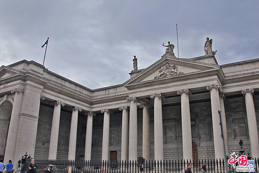 爱尔兰银行大楼建于1792年