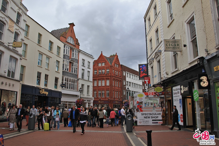 格拉夫顿街得名于英王查理二世的私生子格拉夫顿公爵