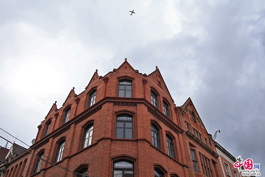 格拉夫顿街的新古典风格建筑