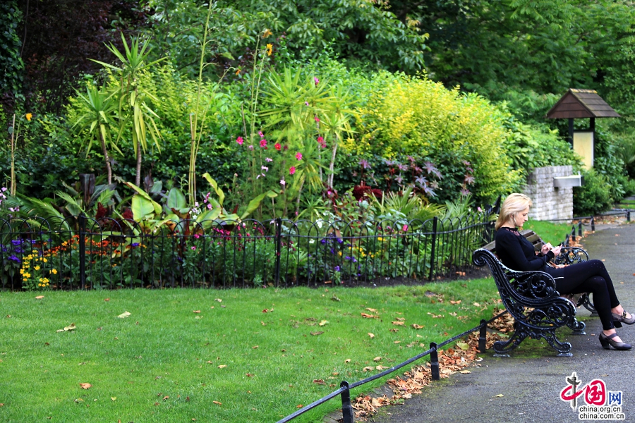 圣斯蒂芬绿地是市民在繁忙的城市生活中享受宁静的好去处