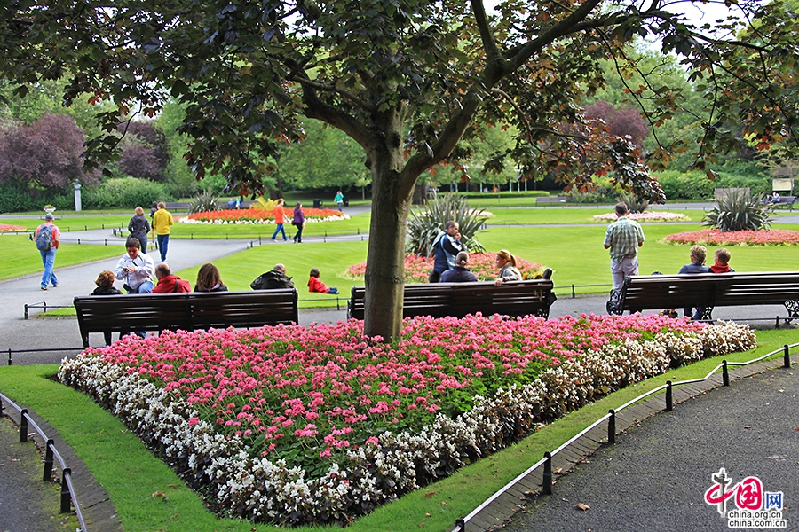 圣斯蒂芬绿地四季繁花似锦