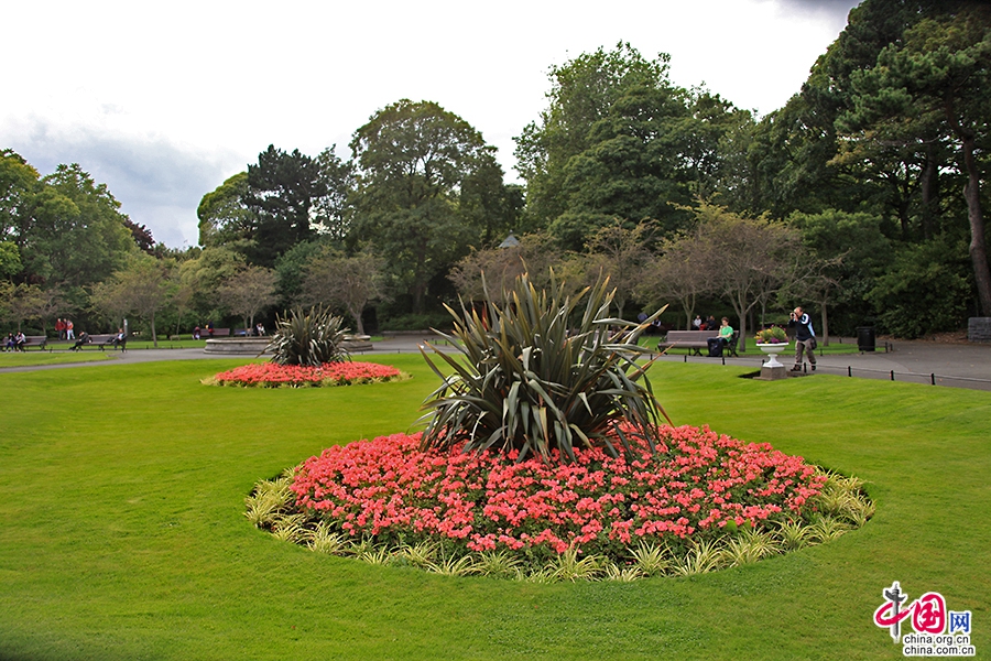 圣斯蒂芬绿地四季繁花似锦
