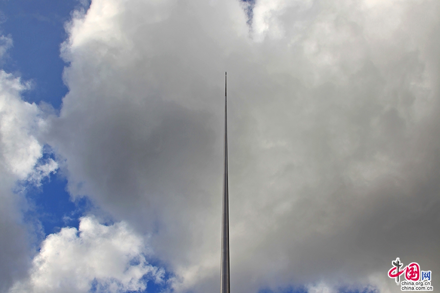 都柏林尖塔顶部直径只有15厘米