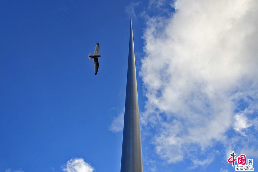 都柏林尖塔是目前世界上最高的户外雕塑作品