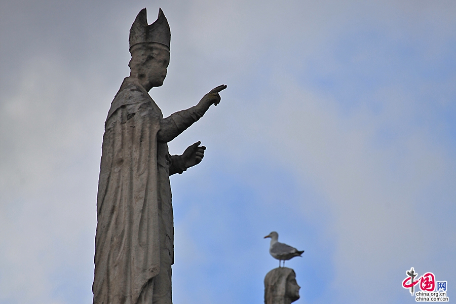 奥康奈尔大街的雕塑