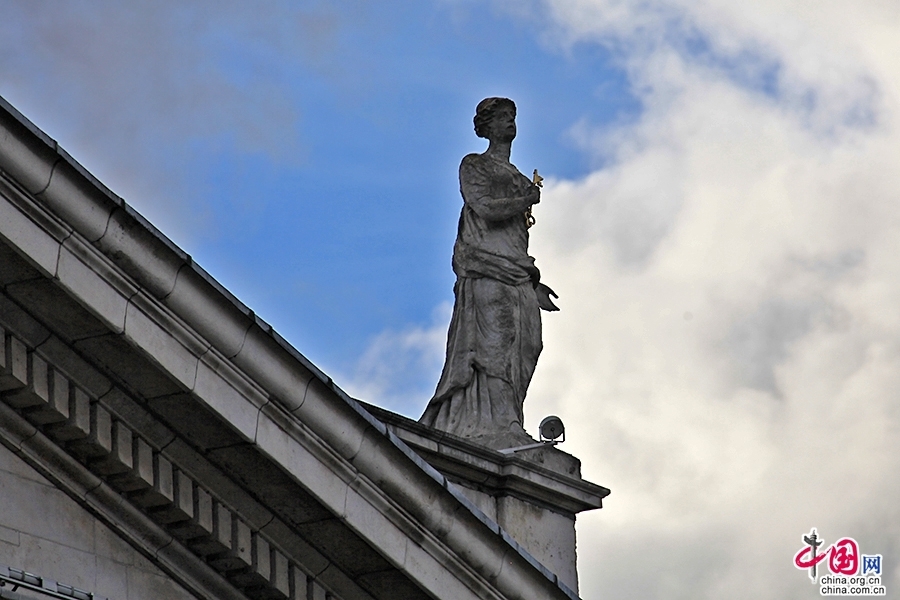 奥康奈尔大街的雕塑