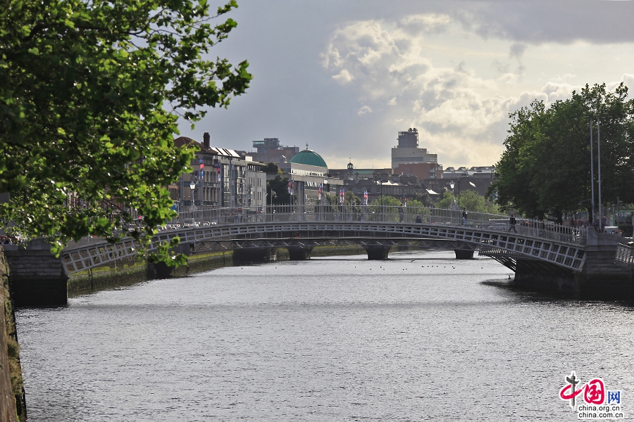 利菲河发源于威克洛山区
