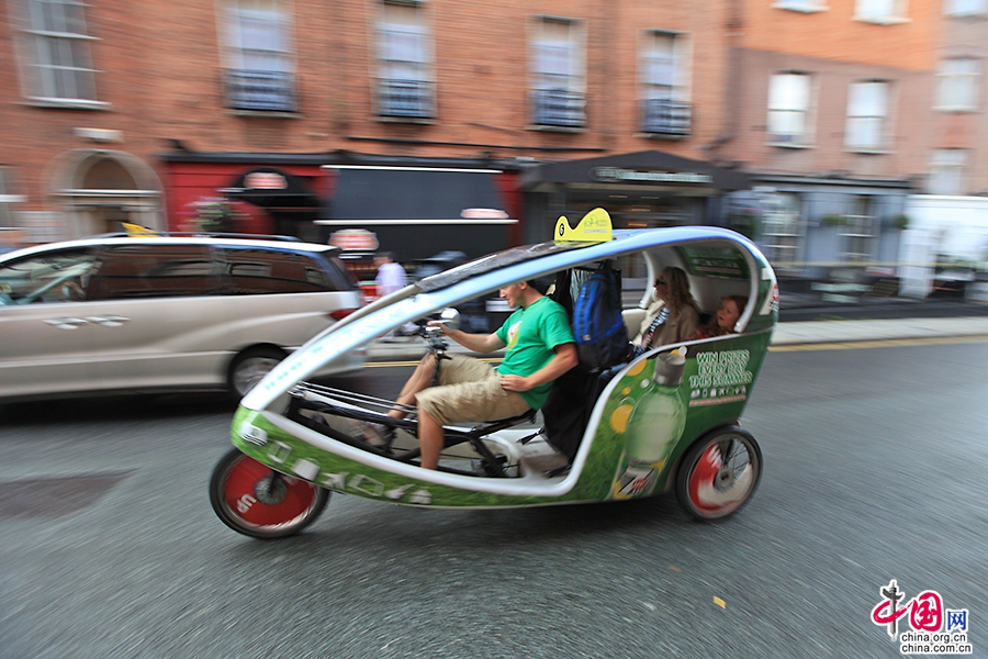 奥康奈尔大街的交通工具