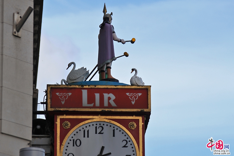 奥康奈尔大街的店招牌