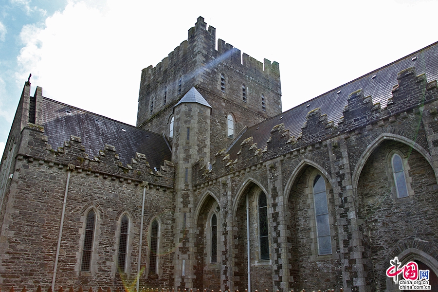 圣布里奇德大教堂在1641年同盟战争时期被完全摧毁