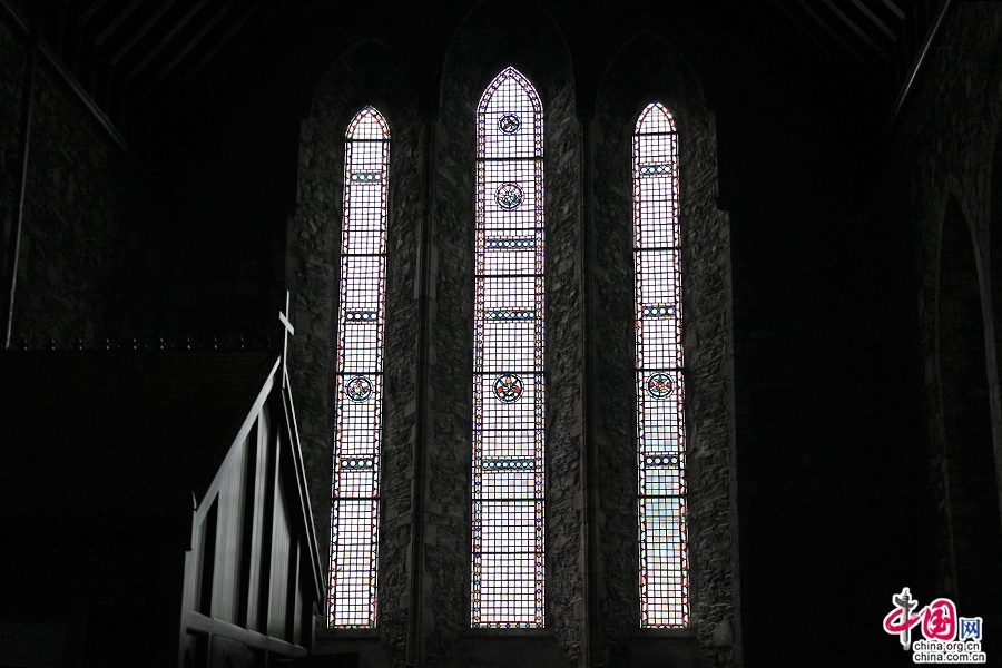 圣布里奇德大教堂花窗