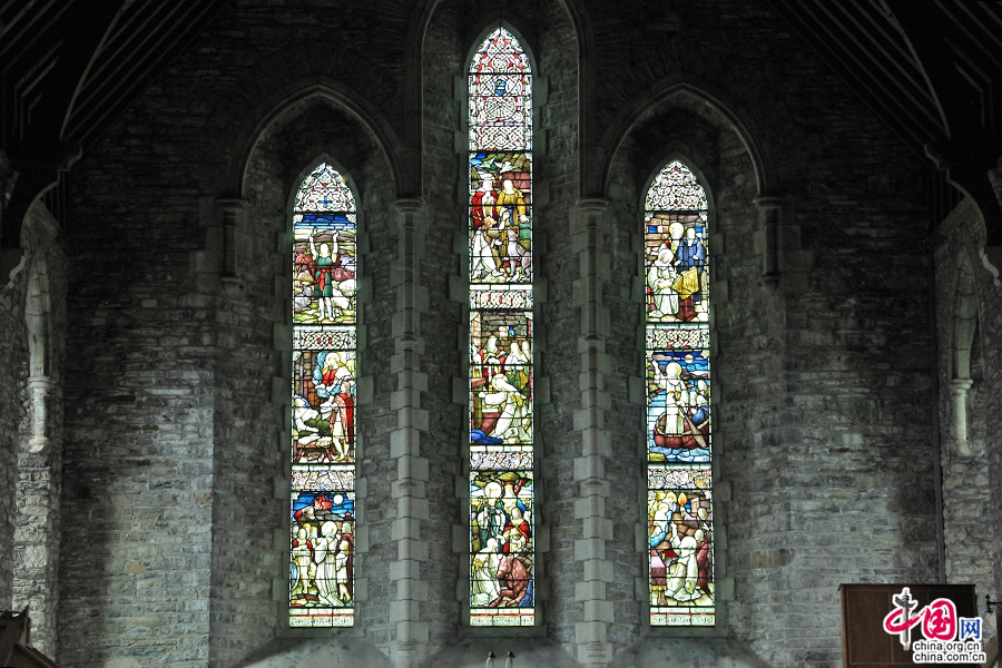 圣布里奇德大教堂花窗