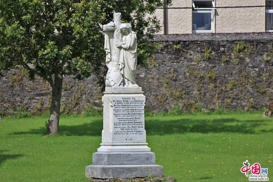 圣布里奇德大教堂的墓园