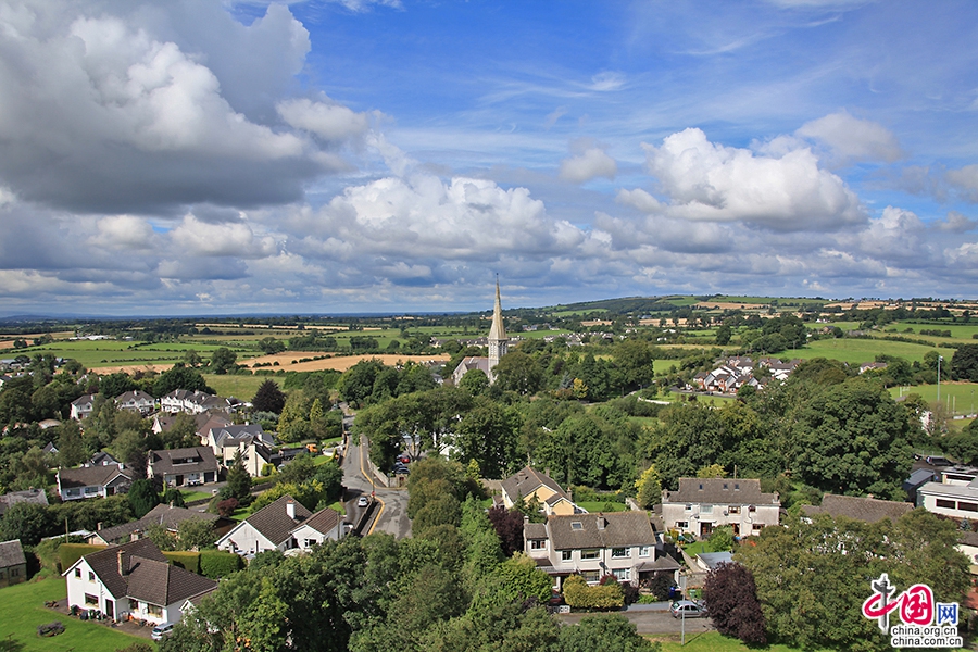 基尔代尔圆塔顶端可以看到基尔代尔的全景
