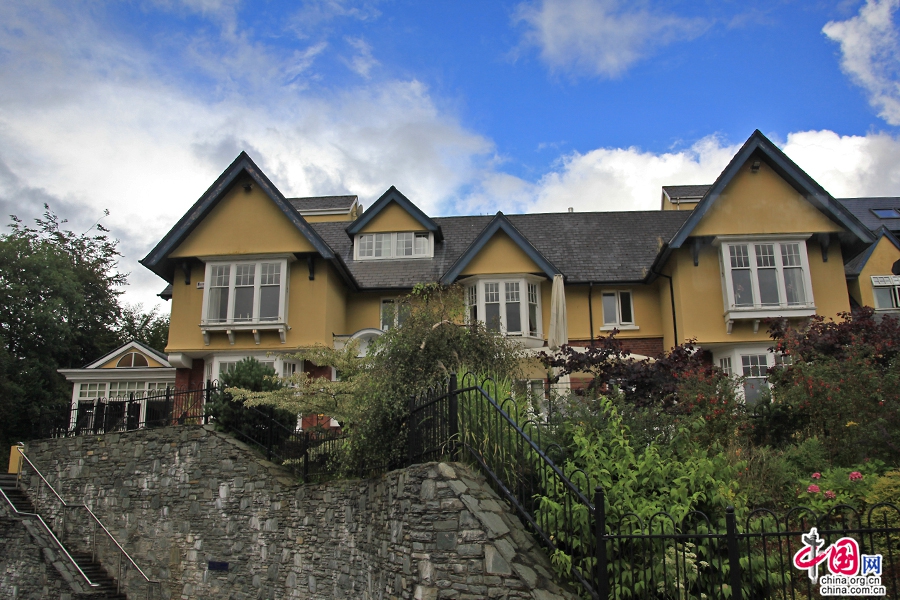 基拉尼小镇位于爱尔兰西南部的凯里郡