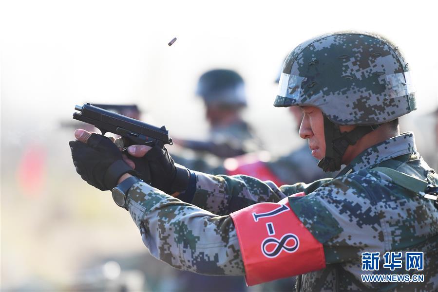 中国军校“精武杯”军事项目对抗赛在南京举行 中国军校“精武杯”军事项目对抗赛在南京举行