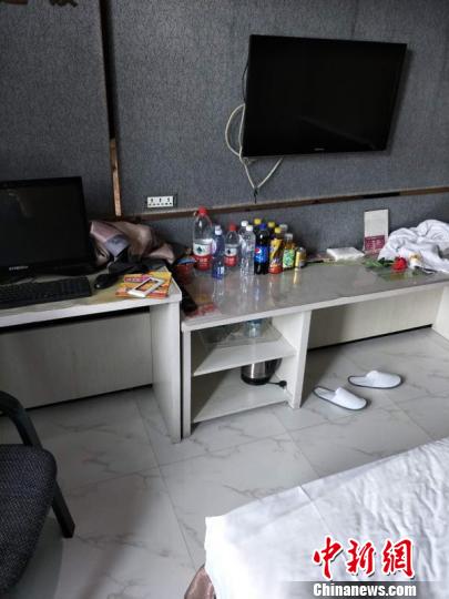 黑龙江牡丹江一宾馆内发现针孔摄像头 警方介入调查