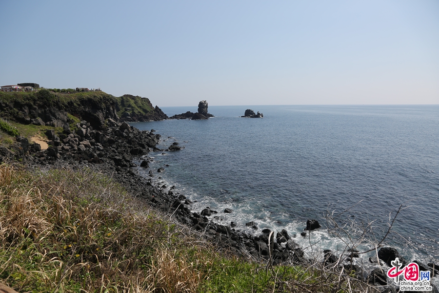 涉地岬位于济州岛东海岸一端