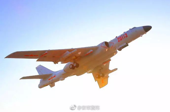 威武！中國空軍首次飛越對馬海峽，赴日本海遠洋訓練