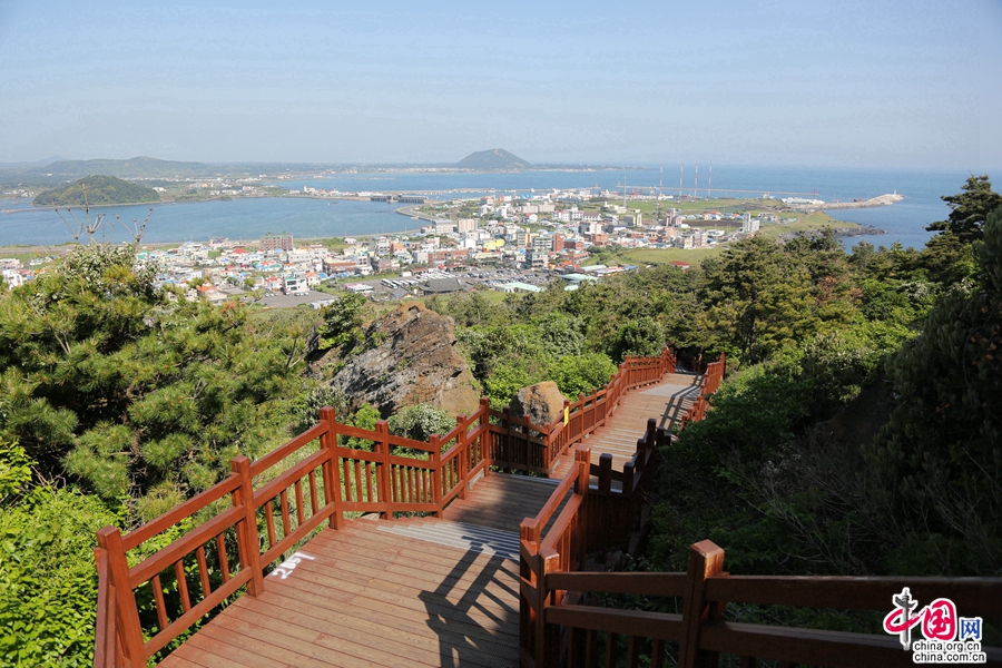 城山日出峰登山之径