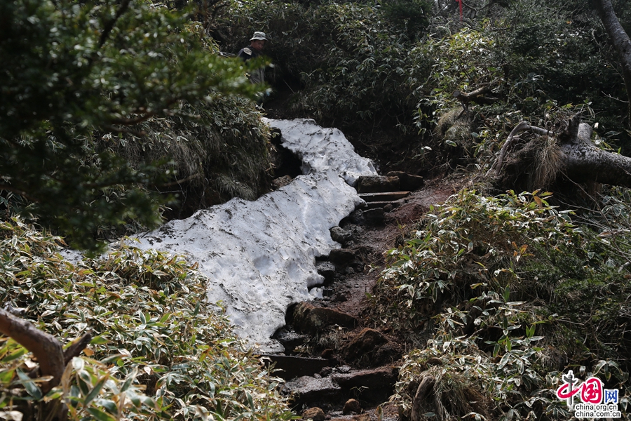 观音寺线路上的残雪