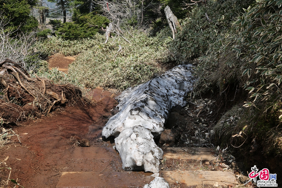 观音寺线路上的残雪