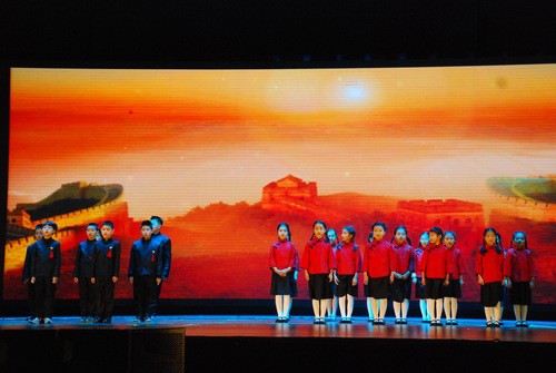 中芯学校2017爱心义卖：童心如暖阳 照亮公益路