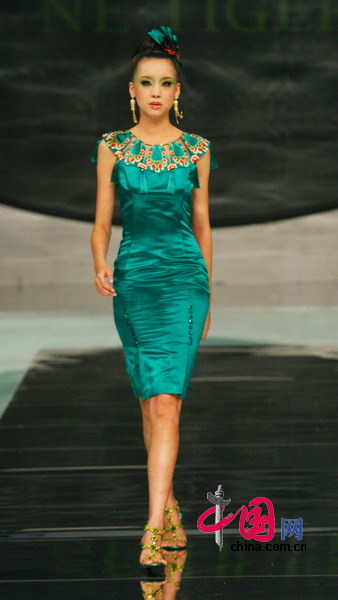 锦绣国色 华夏礼服 2008 NE•TIGER(组图)
