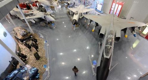 معرض انجازات بناء المعدات والأسلحة للقوات الجوية الصينية سينفتح أمام الزوار